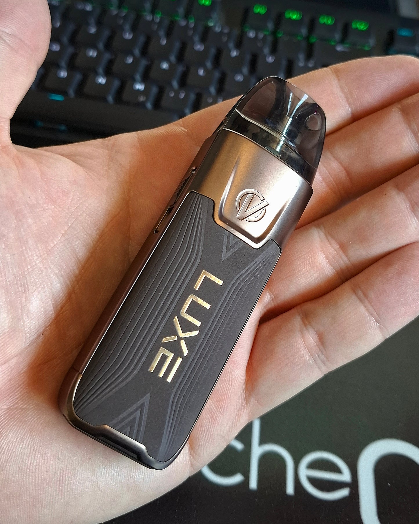 Vaporesso Luxe XR Max 2 // Mokka Leder
